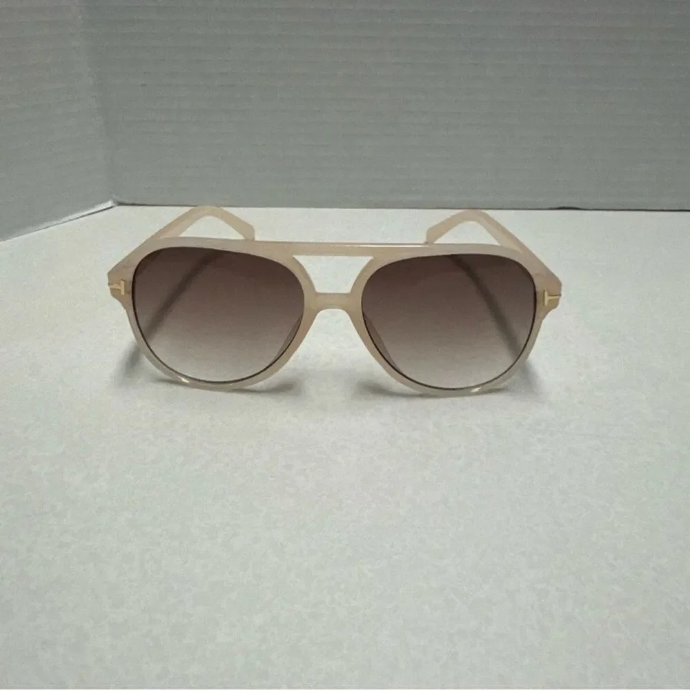 Herjour Retro Trendy Aviator Sunglasses for Women Or Men - NIB - 2 Pair